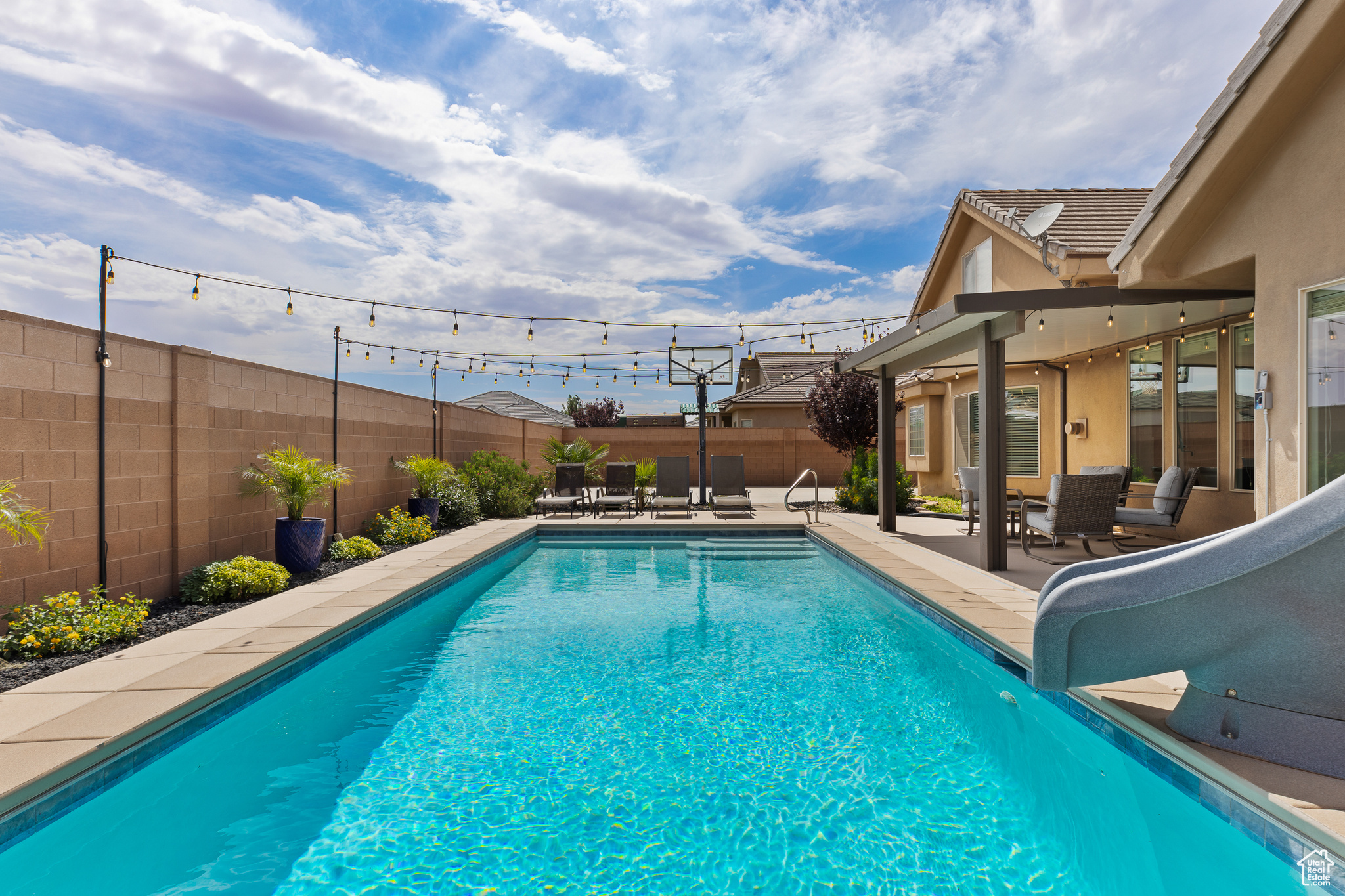 DIXIE SPRINGS A - Residential