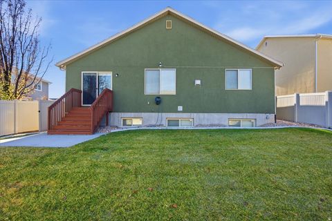 Tiny photo for 3856 W COASTAL DUNE DR, South Jordan, UT 84009 (MLS # 2127435)