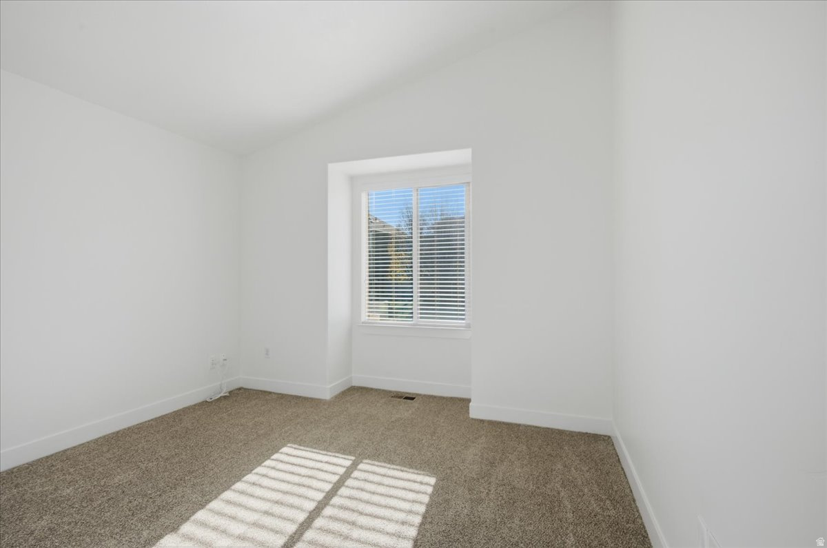 HIGH POINTE - Residential