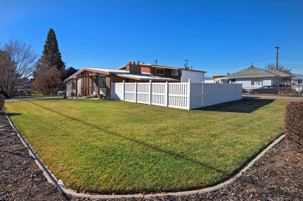 Photo of 5726 S 700 W, Salt Lake City, UT 84123 (MLS # 2134339)