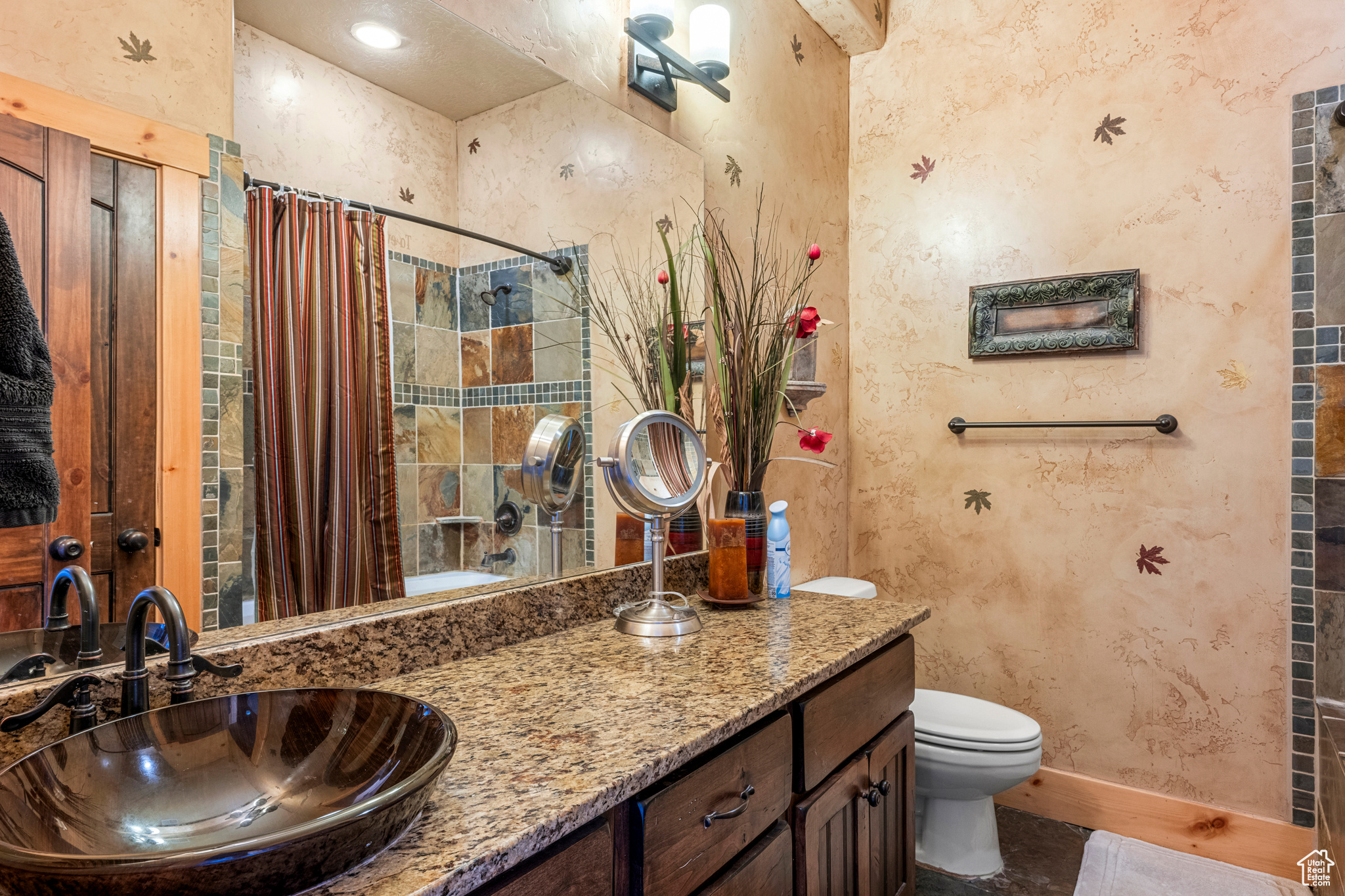 3478 E Porcupine Cir, Garden City, Utah image 31