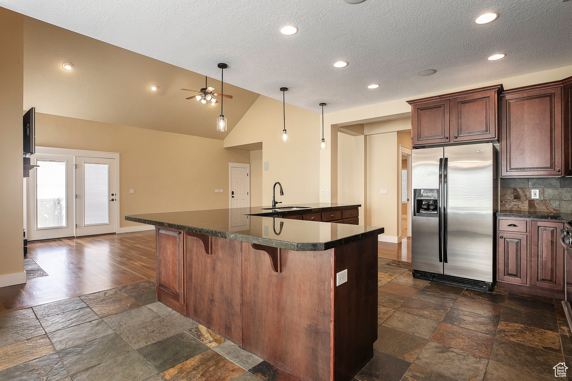 10934 S Coralville Way, South Jordan, Utah image 11