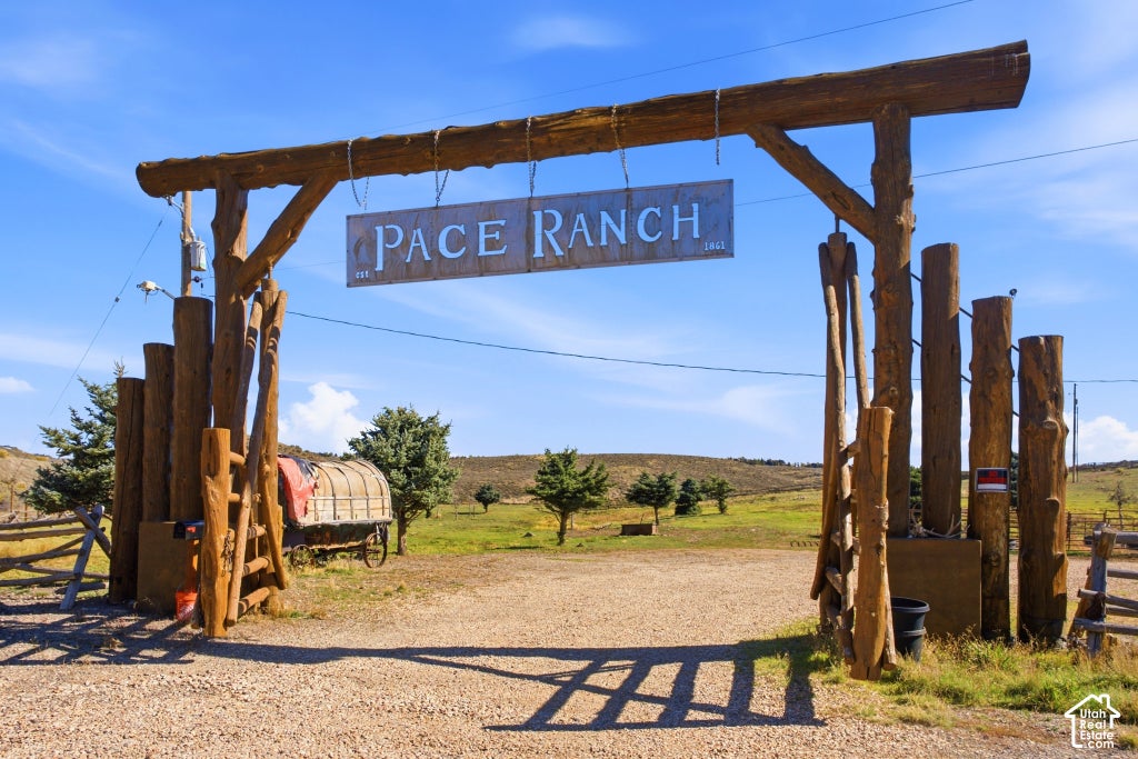 Photo of 8430 N PACE FRONTAGE RD, Park City, UT 84098 (MLS # 2191711)