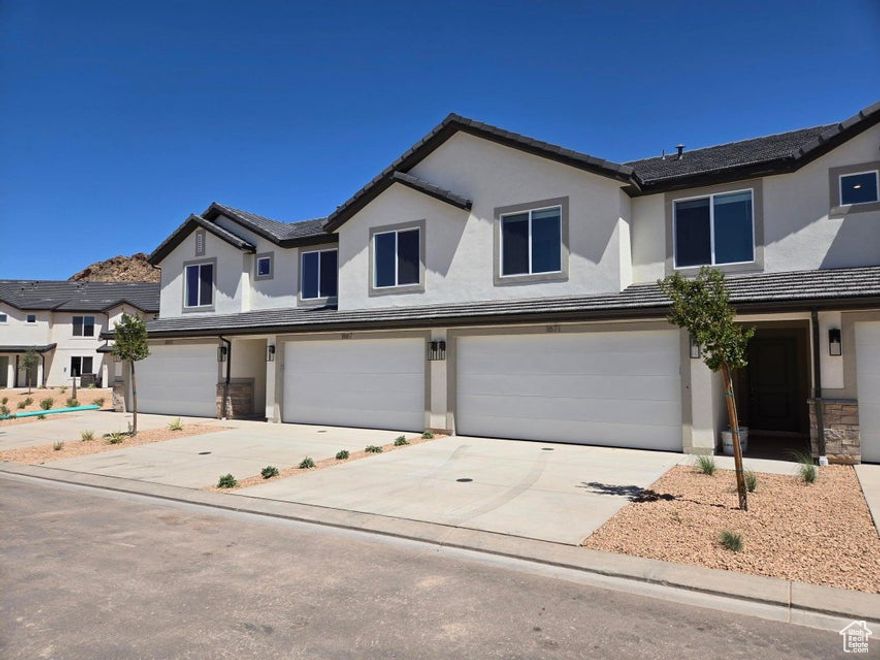 $8,000 toward closing costs when you use our preferred lender DHI Mortgage for financing! END UNIT November move-in!! Featured in our popular Traditional exterior, this Oakridge floor plan is featured in the desirable community of Long Valley. You will enjoy an open floorplan that boasts a kitchen with generous pantry, large kitchen island with breakfast bar, quartz counters, stainless appliances, and laminate flooring throughout the main level. Enjoy our splash pad, community pools, hot tub, pickleball courts, 18 hole putting course and more! Ask me about our generous home warranty and smart home package!  The actual home may differ in color, material, and/or options. Interior pictures are of a finished home of the same floor plan and the available home may contain different options, upgrades, and exterior color and/or elevation style. Square footage figures are provided as a courtesy estimate only and were obtained from building plans. No representation or warranties are made regarding school districts and assignments; please conduct your own investigation regarding current/future school boundaries.
