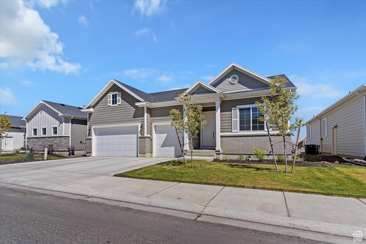 304 E Empire Springs Dr, Saratoga Springs, Utah image 2