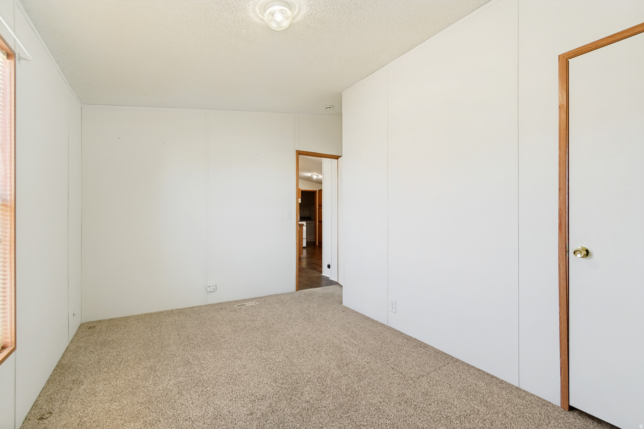 OVERPASS POINT - Residential