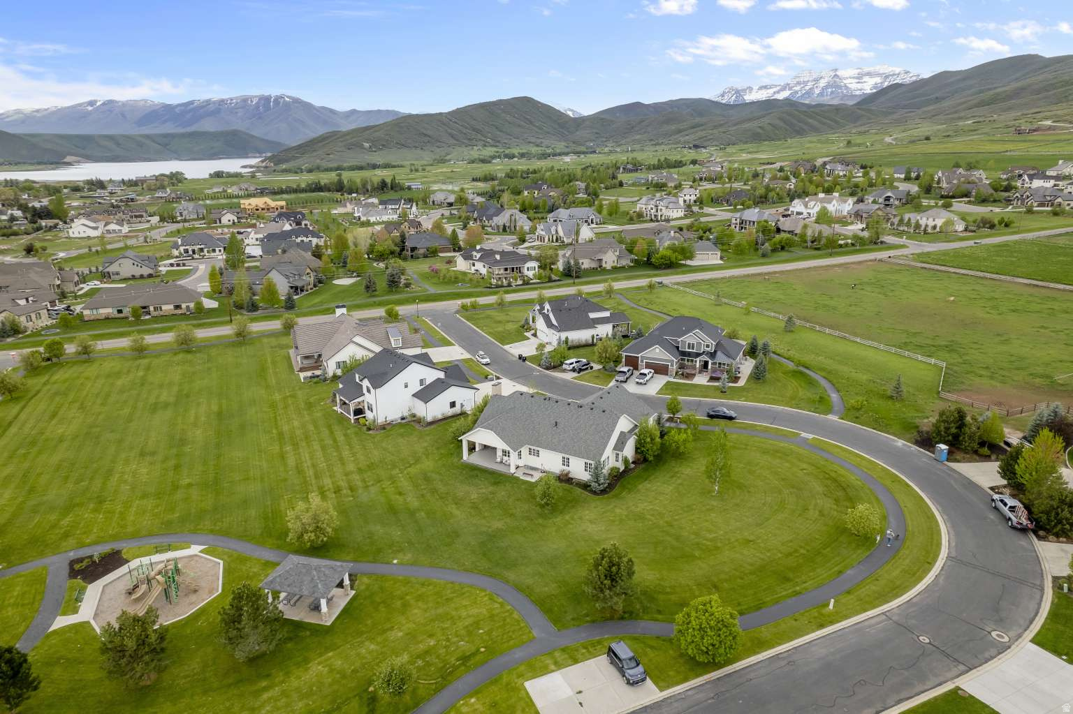 CASCADE MEADOWS PUD - Residential