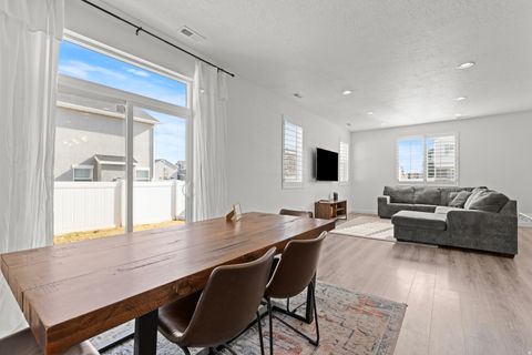 Tiny photo for 1912 W PARKVIEW DR, Syracuse, UT 84075 (MLS # 2135810)