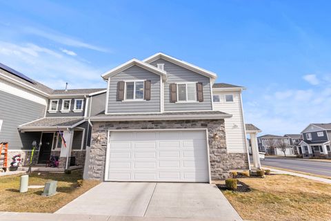 Tiny photo for 1912 W PARKVIEW DR, Syracuse, UT 84075 (MLS # 2135810)