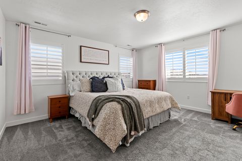 Tiny photo for 1912 W PARKVIEW DR, Syracuse, UT 84075 (MLS # 2135810)