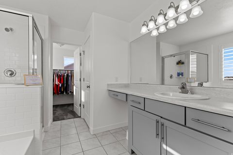 Tiny photo for 1912 W PARKVIEW DR, Syracuse, UT 84075 (MLS # 2135810)