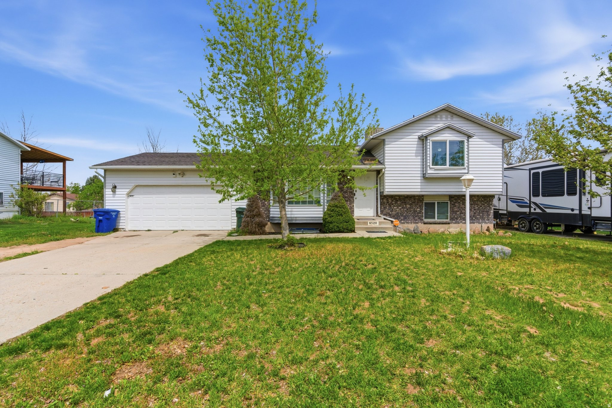 BROOKFIELD - Residential