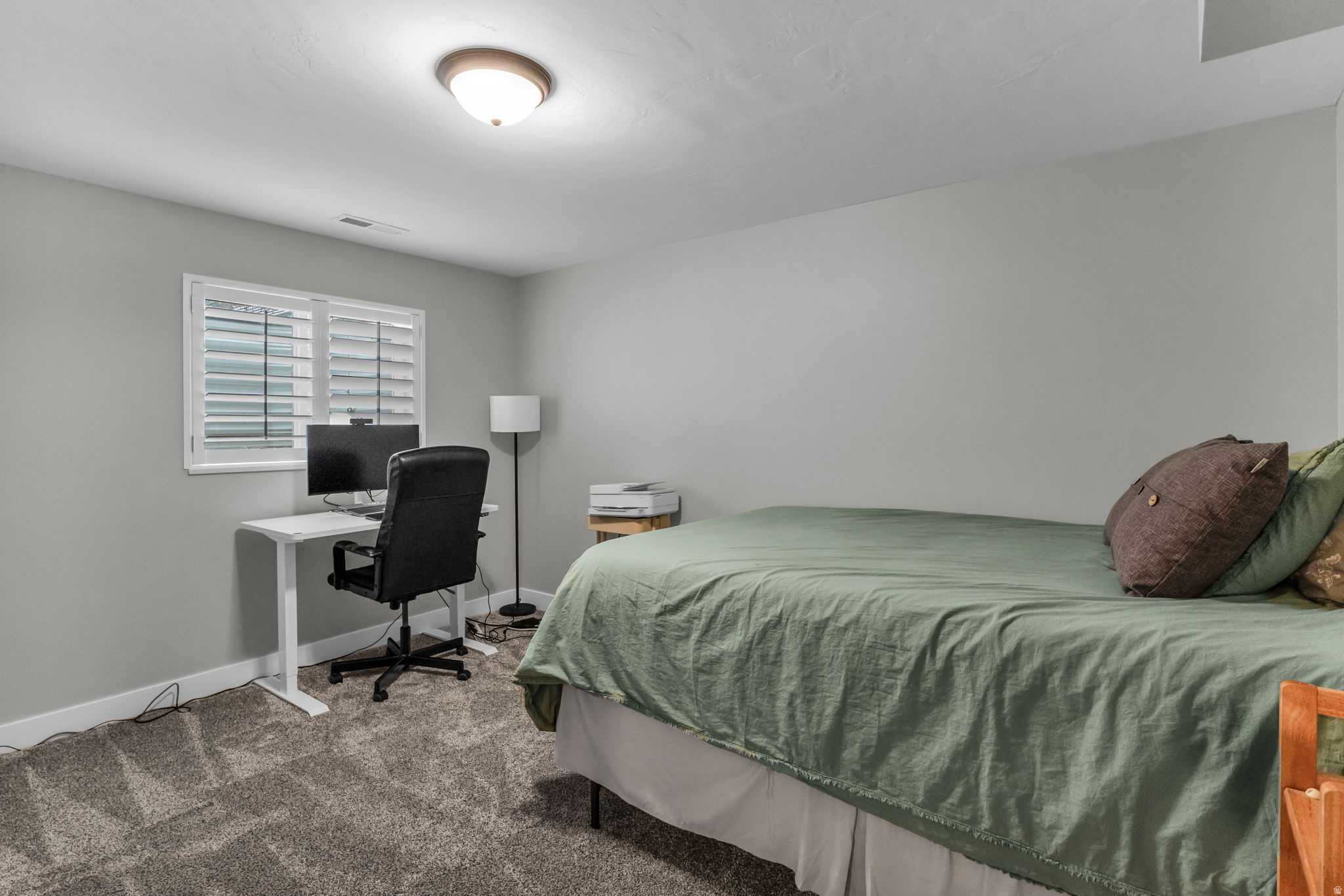 THE SUNBURST MEADOWS - Residential