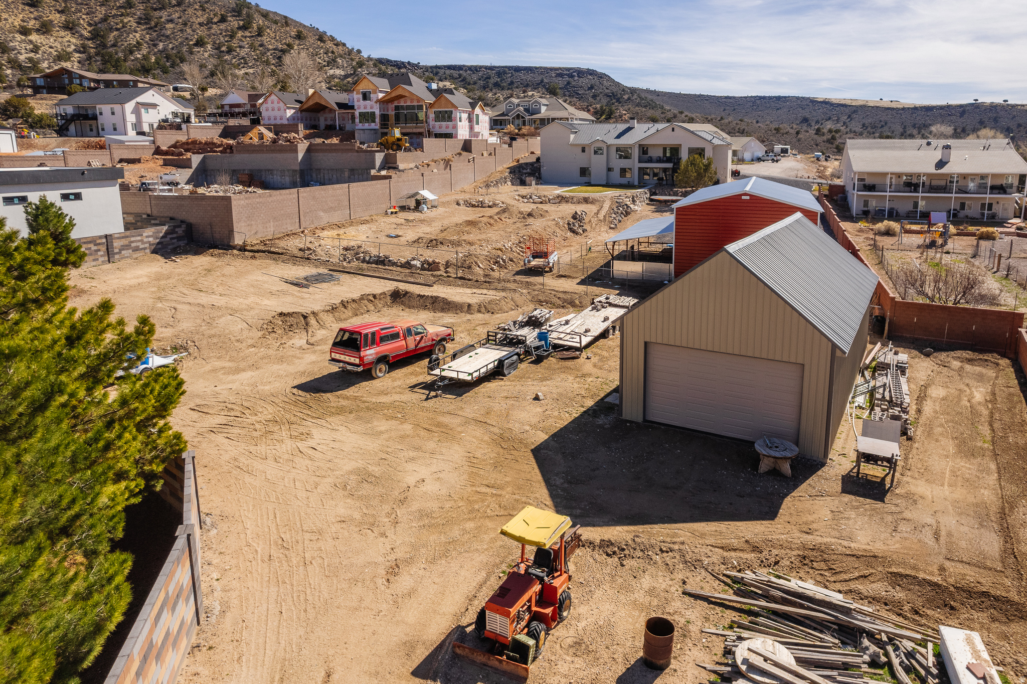 DIAMOND VALLEY ACRES - Residential