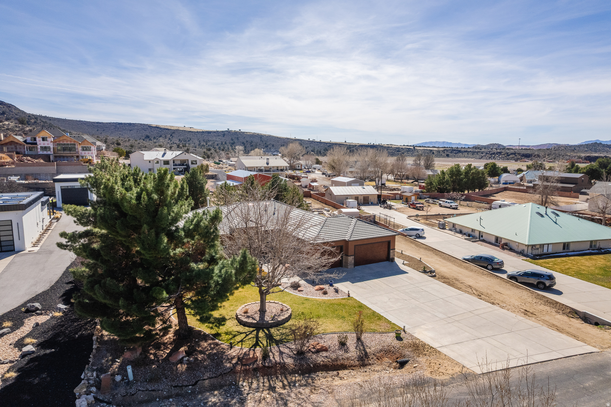 DIAMOND VALLEY ACRES - Residential