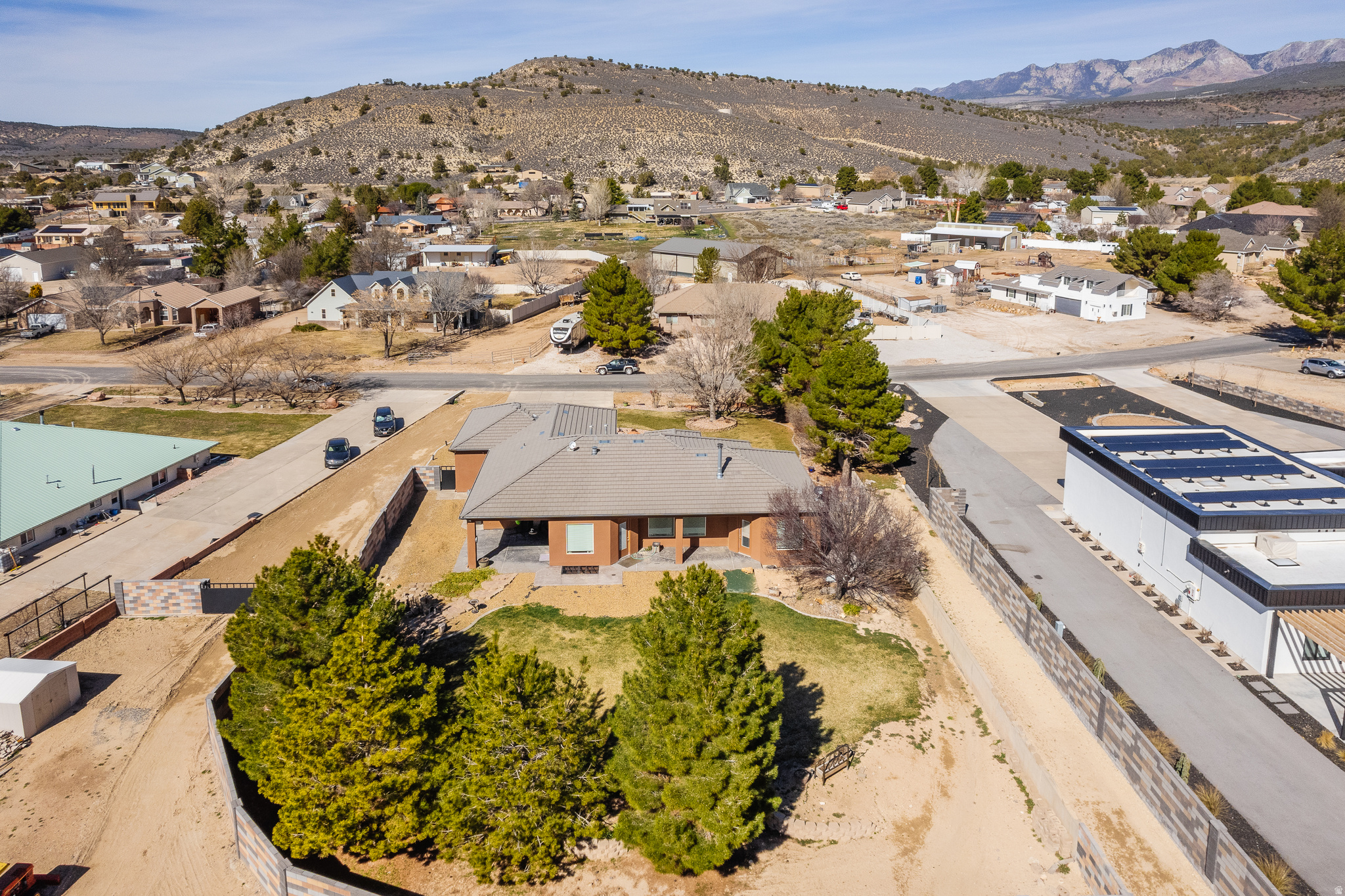 DIAMOND VALLEY ACRES - Residential