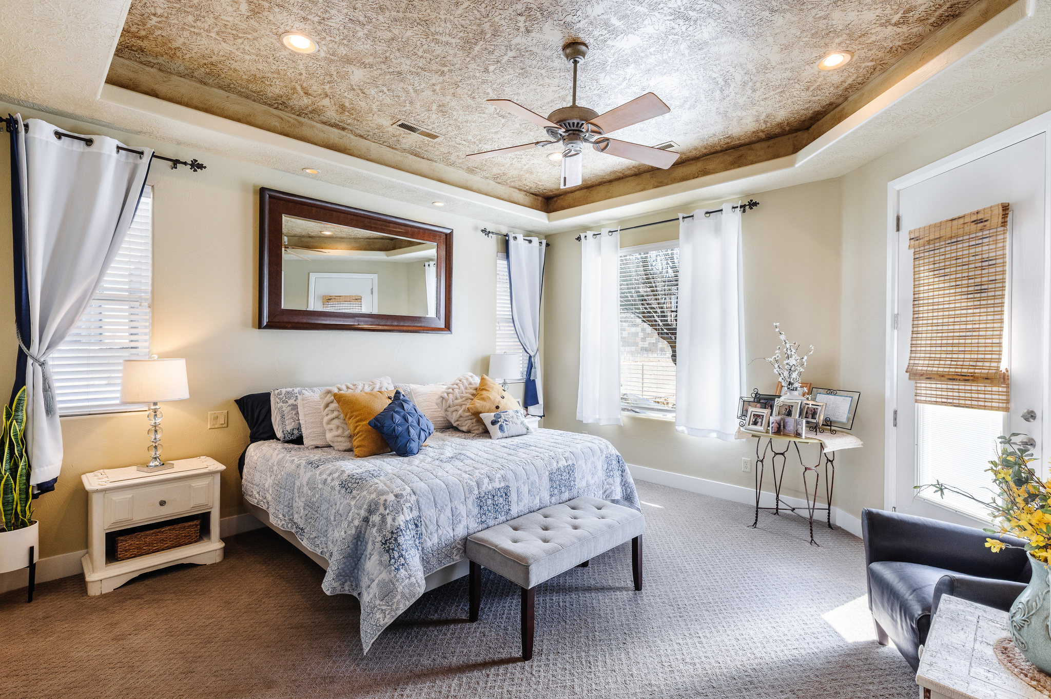 DIAMOND VALLEY ACRES - Residential