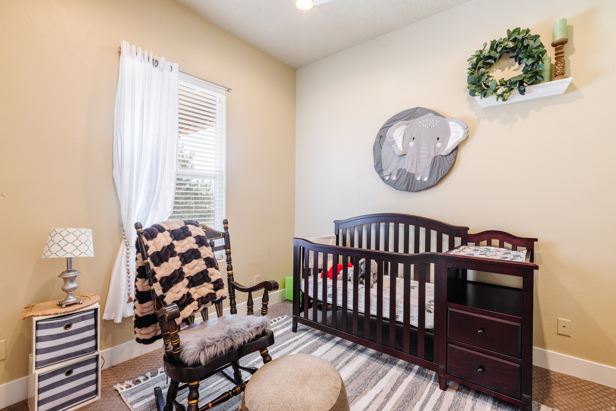 DIAMOND VALLEY ACRES - Residential