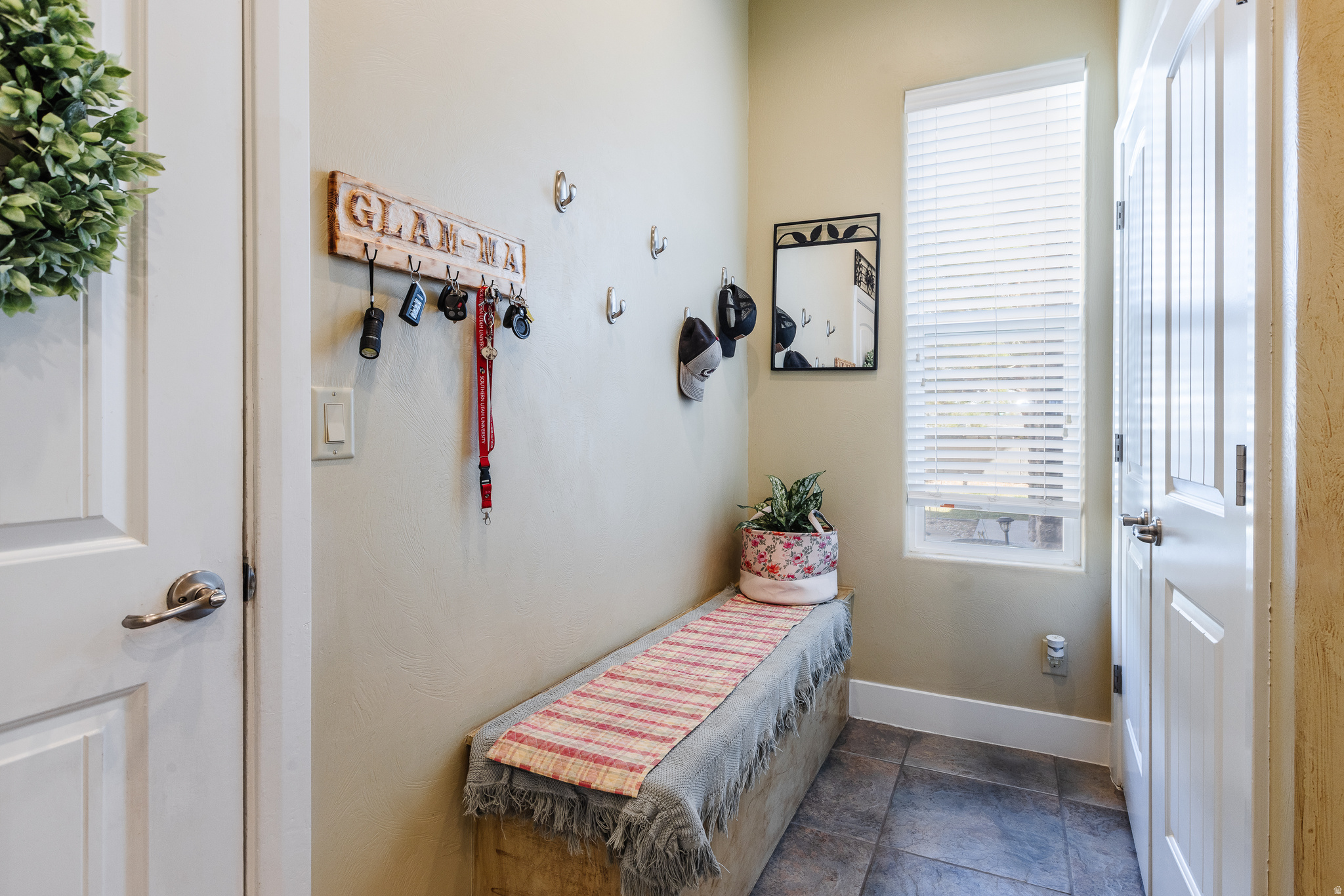 DIAMOND VALLEY ACRES - Residential