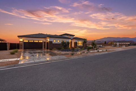 Tiny photo for 81 N HIGHLAND PKWY #108, Washington, UT 84780 (MLS # 2158334)