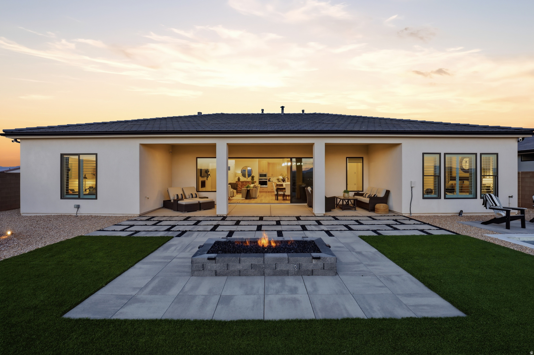 VIEWS IN CORAL CANYON - Residential