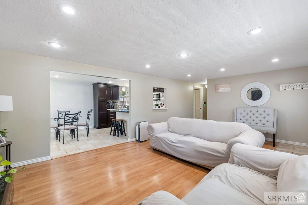 BEL AIRE SUBDIVISION-BON - Residential