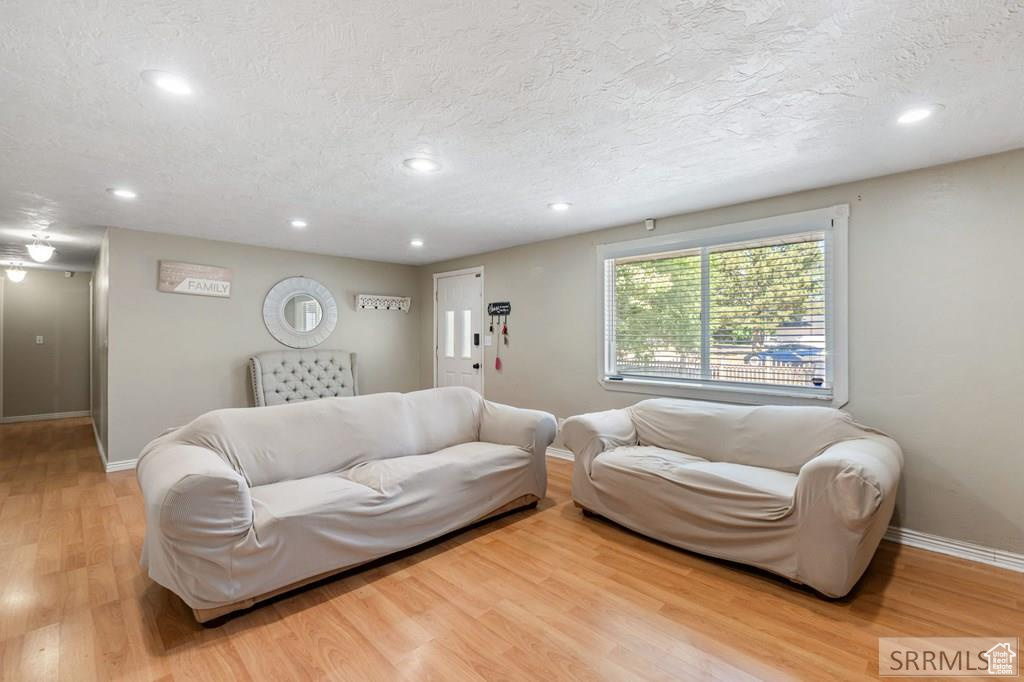 BEL AIRE SUBDIVISION-BON - Residential