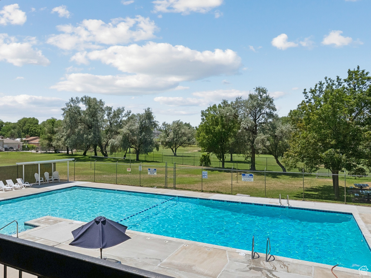 THREE FOUNTAINS - Residential