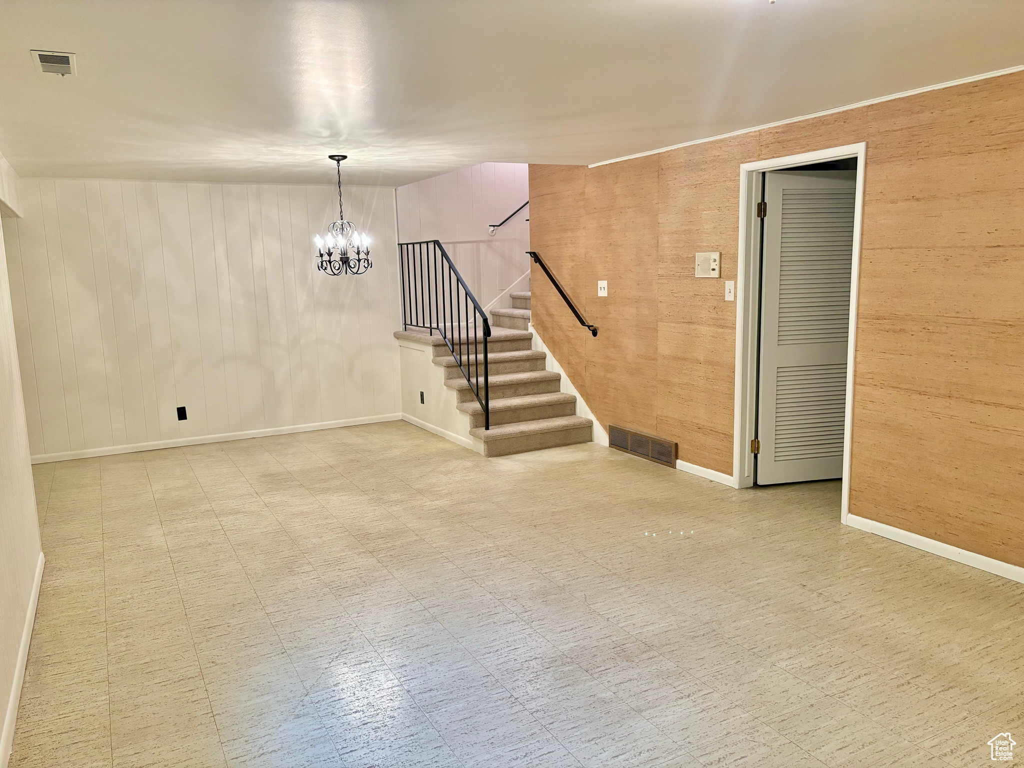 THREE FOUNTAINS - Residential