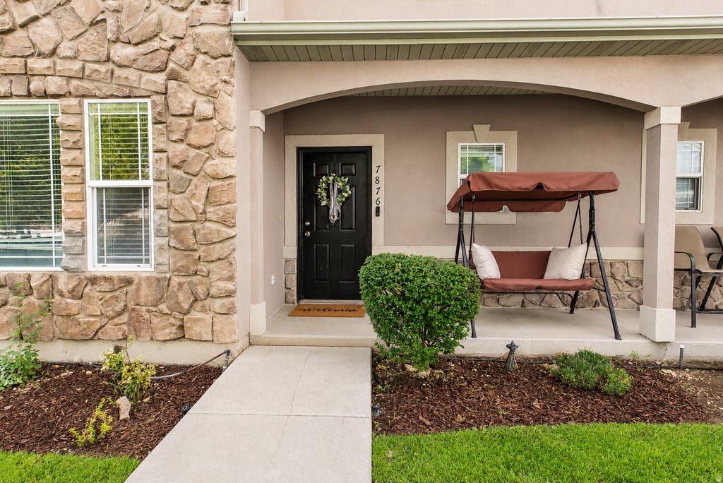 Photo of 7876 S DOVE CREEK LN, West Jordan, UT 84081 (MLS # 2180627)