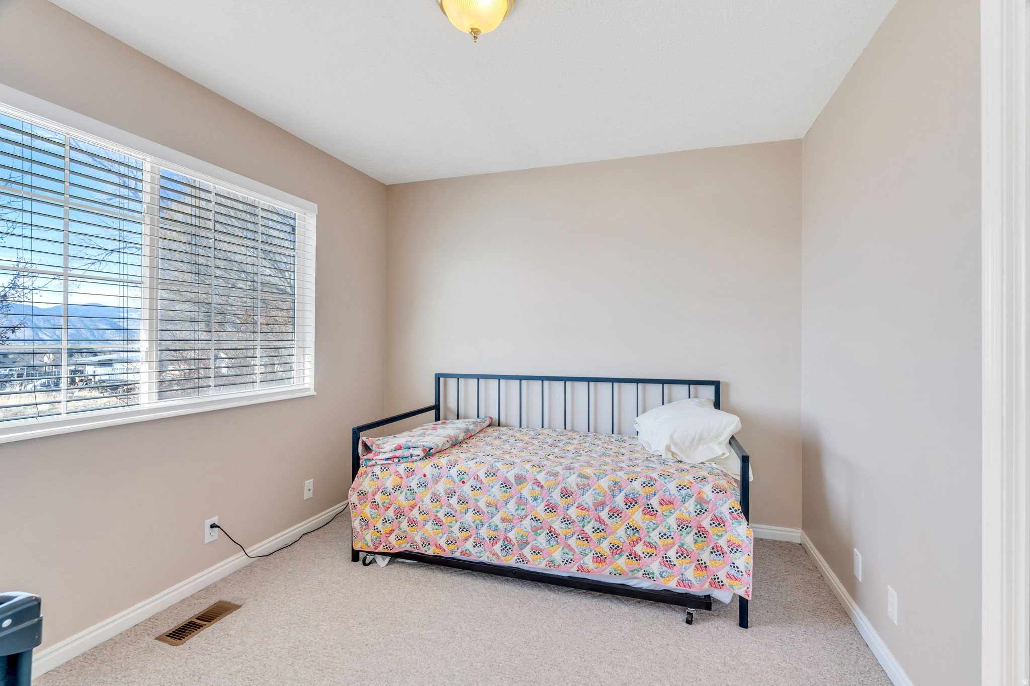 DAILEY MINOR - Residential