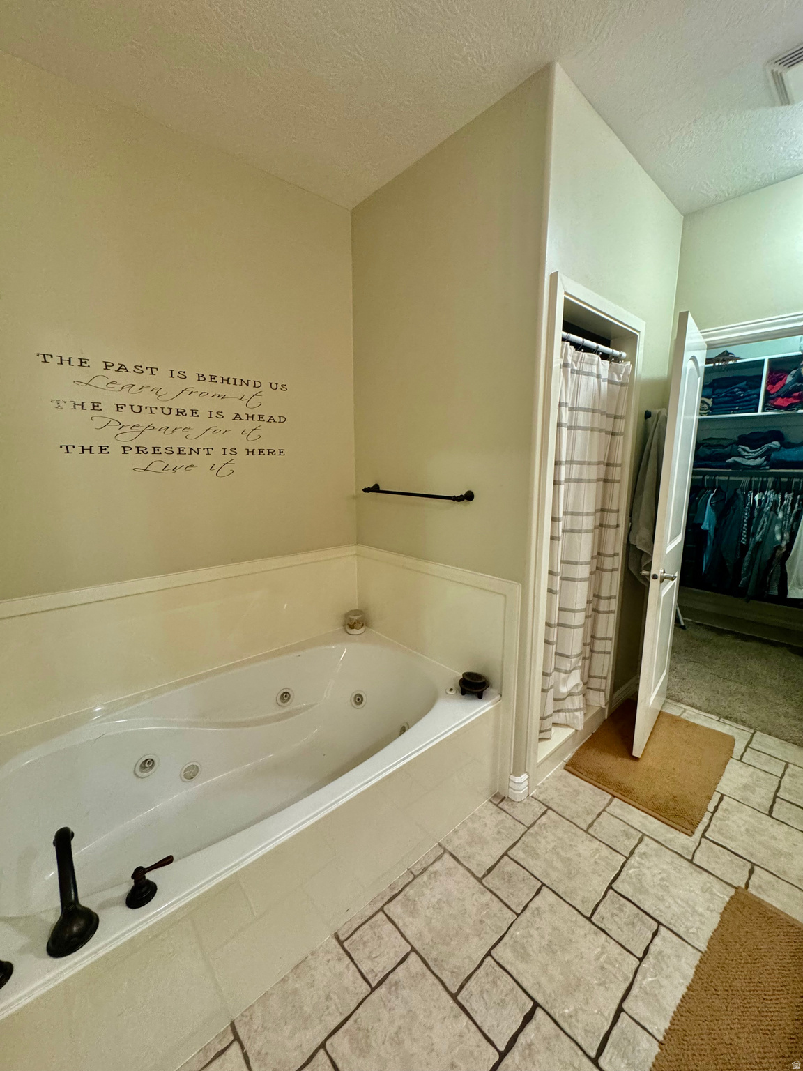 CAPTAINS ISLAND SUB - Residential