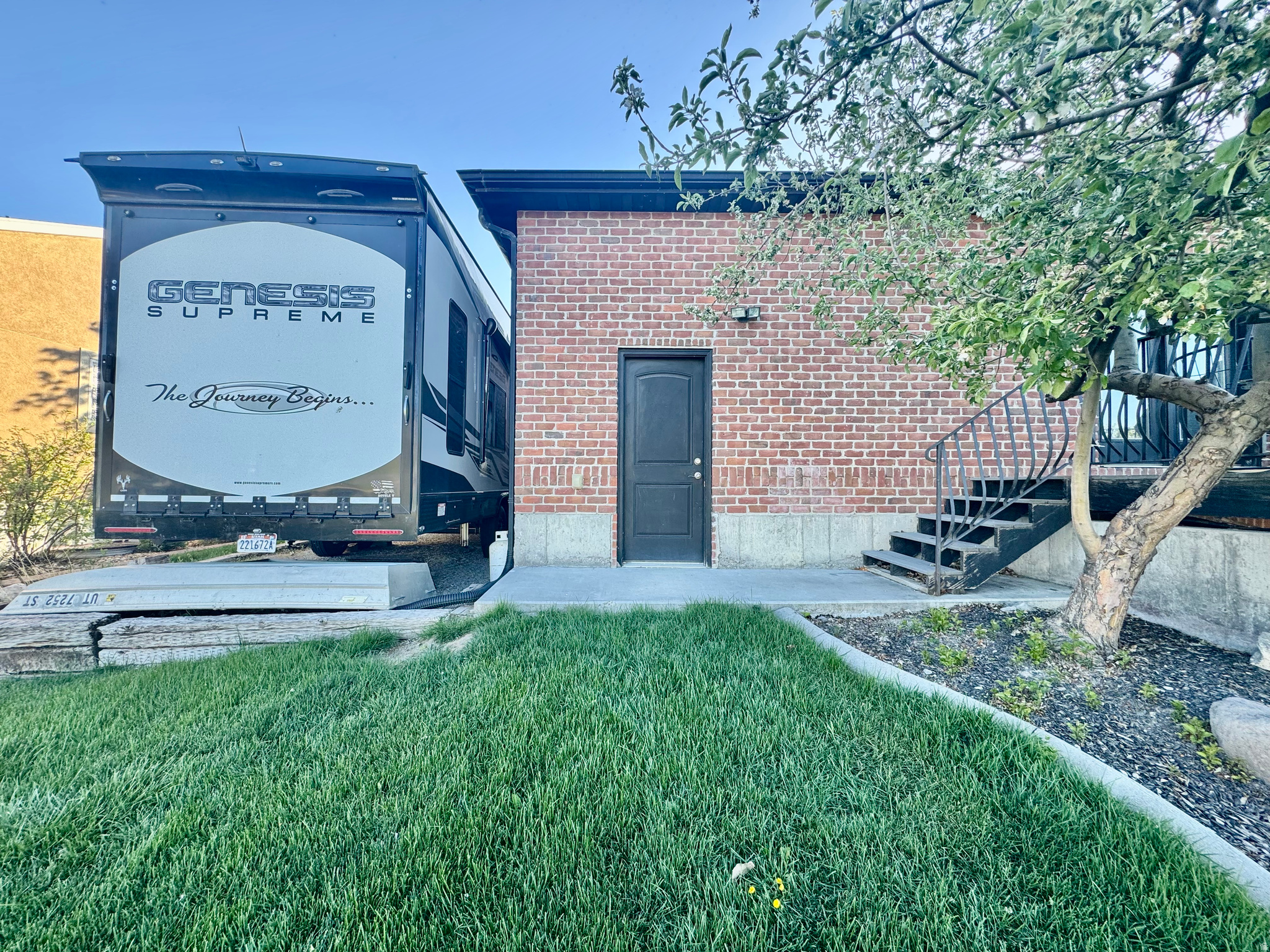 CAPTAINS ISLAND SUB - Residential