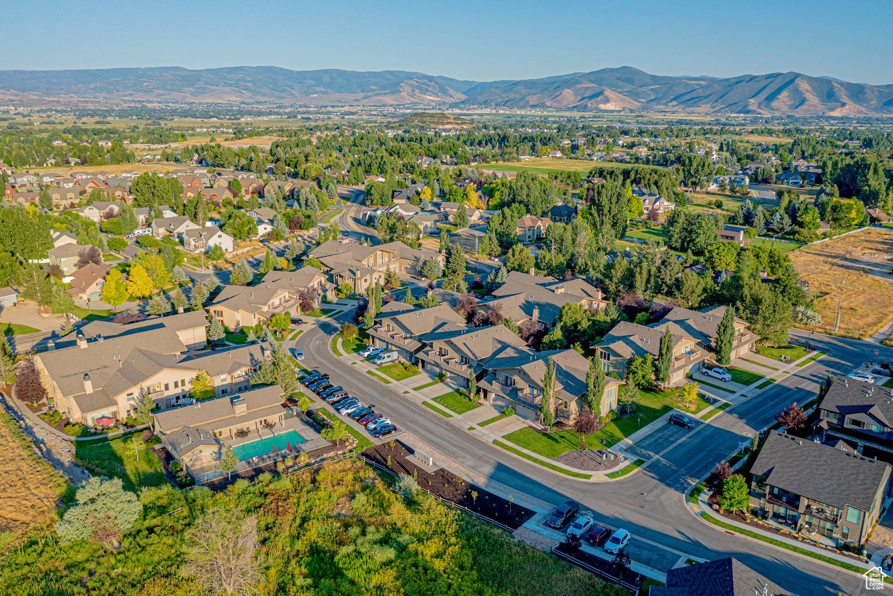 LODGES @ SNAKE CREEK - Residential