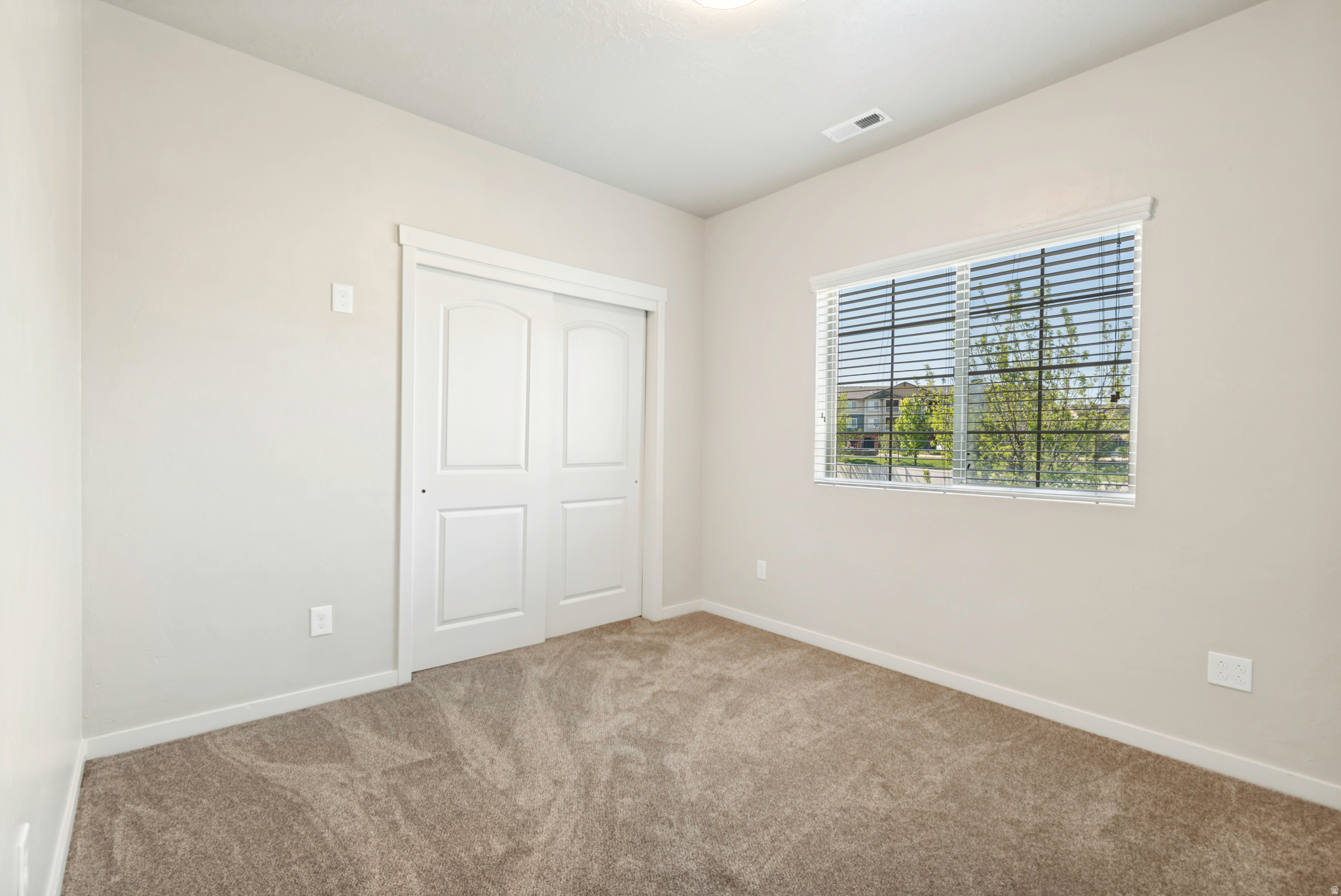 JORDAN RIDGE CONDOMINIUMS - Residential