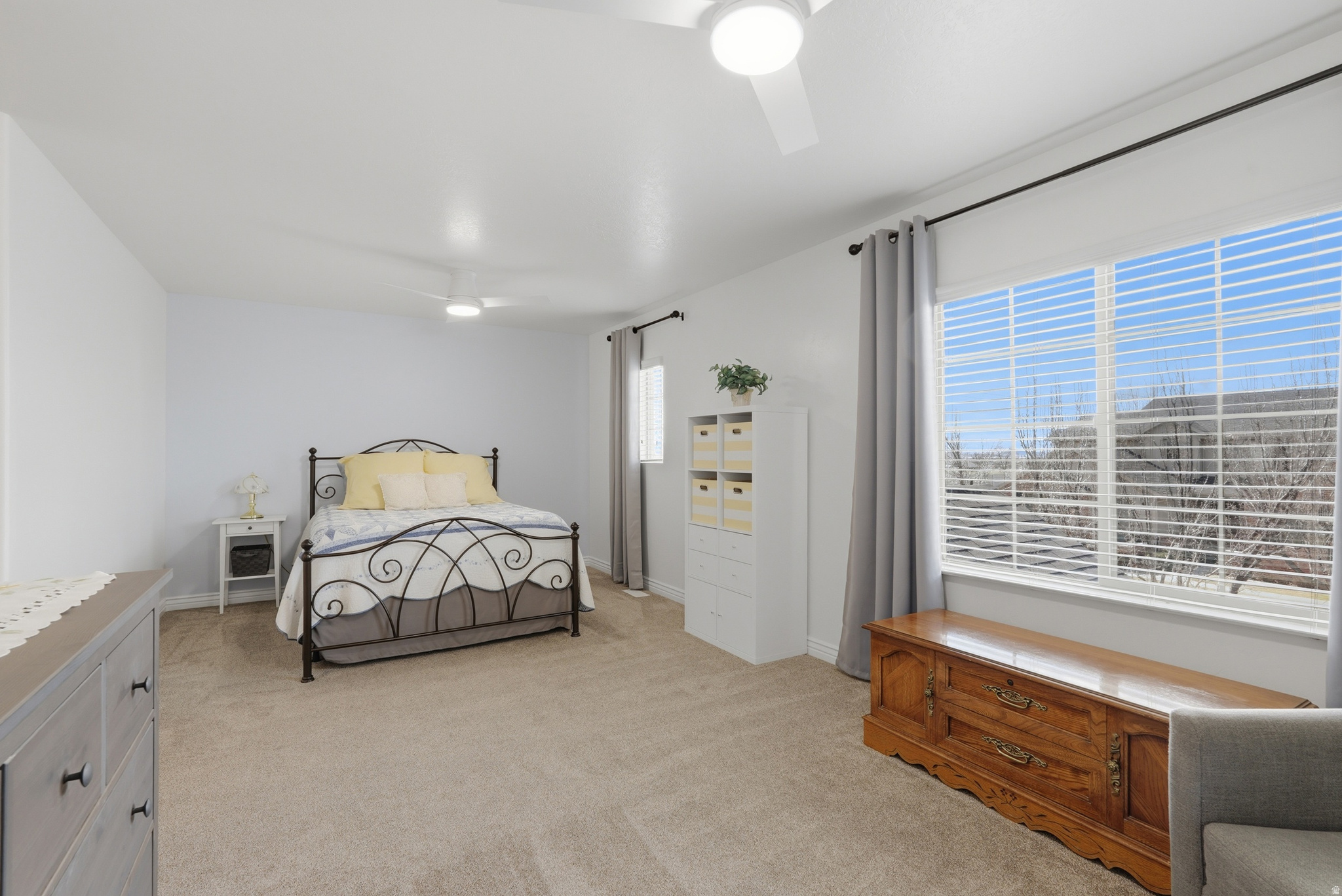 YALECREST TOWNS - Residential