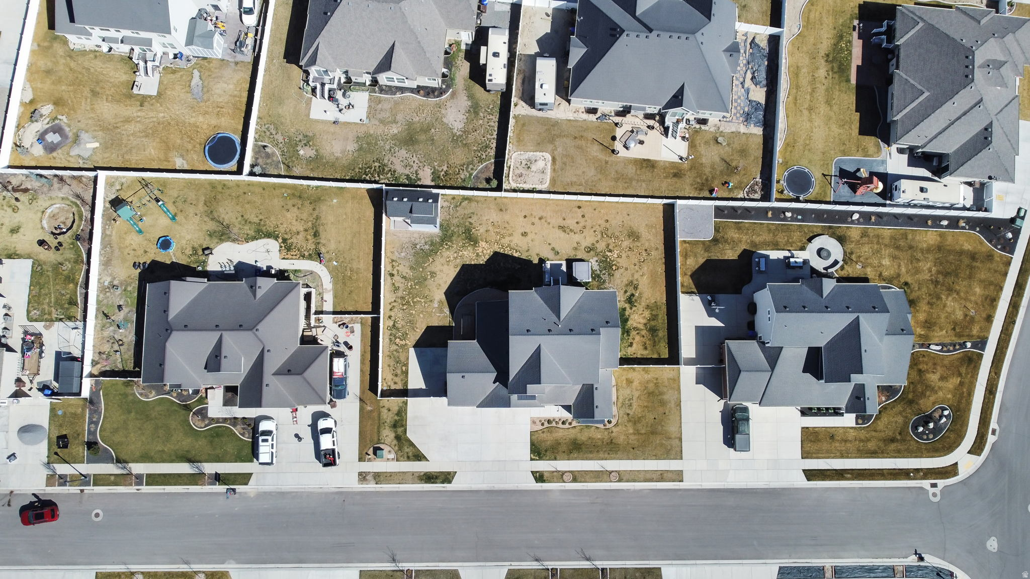 OVERLAND EST 134 - Residential