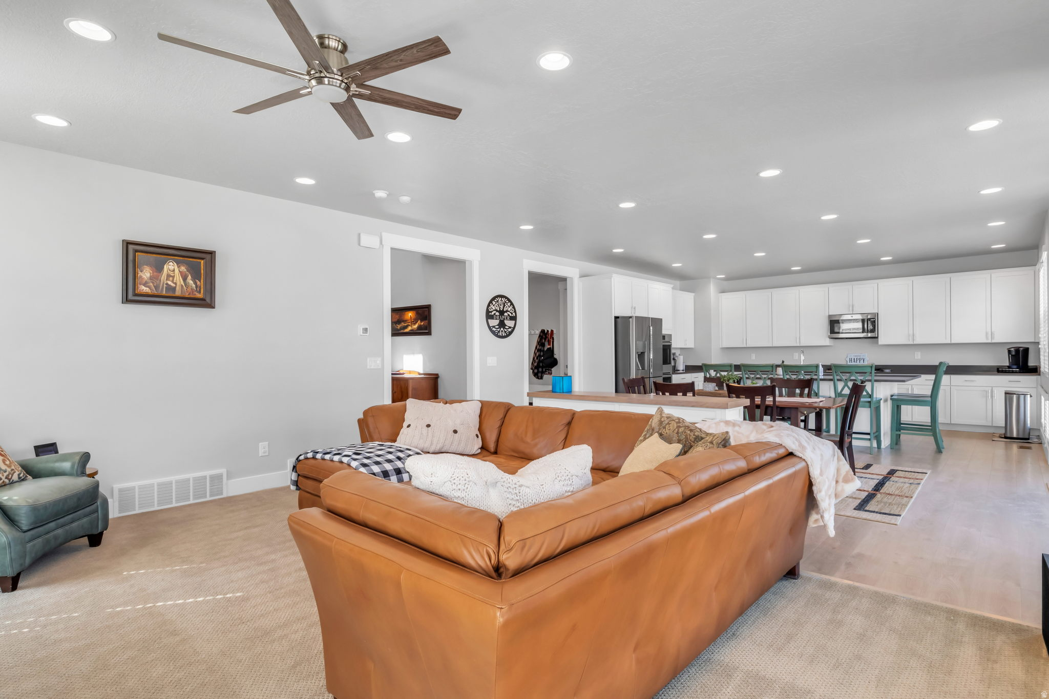 OVERLAND EST 134 - Residential