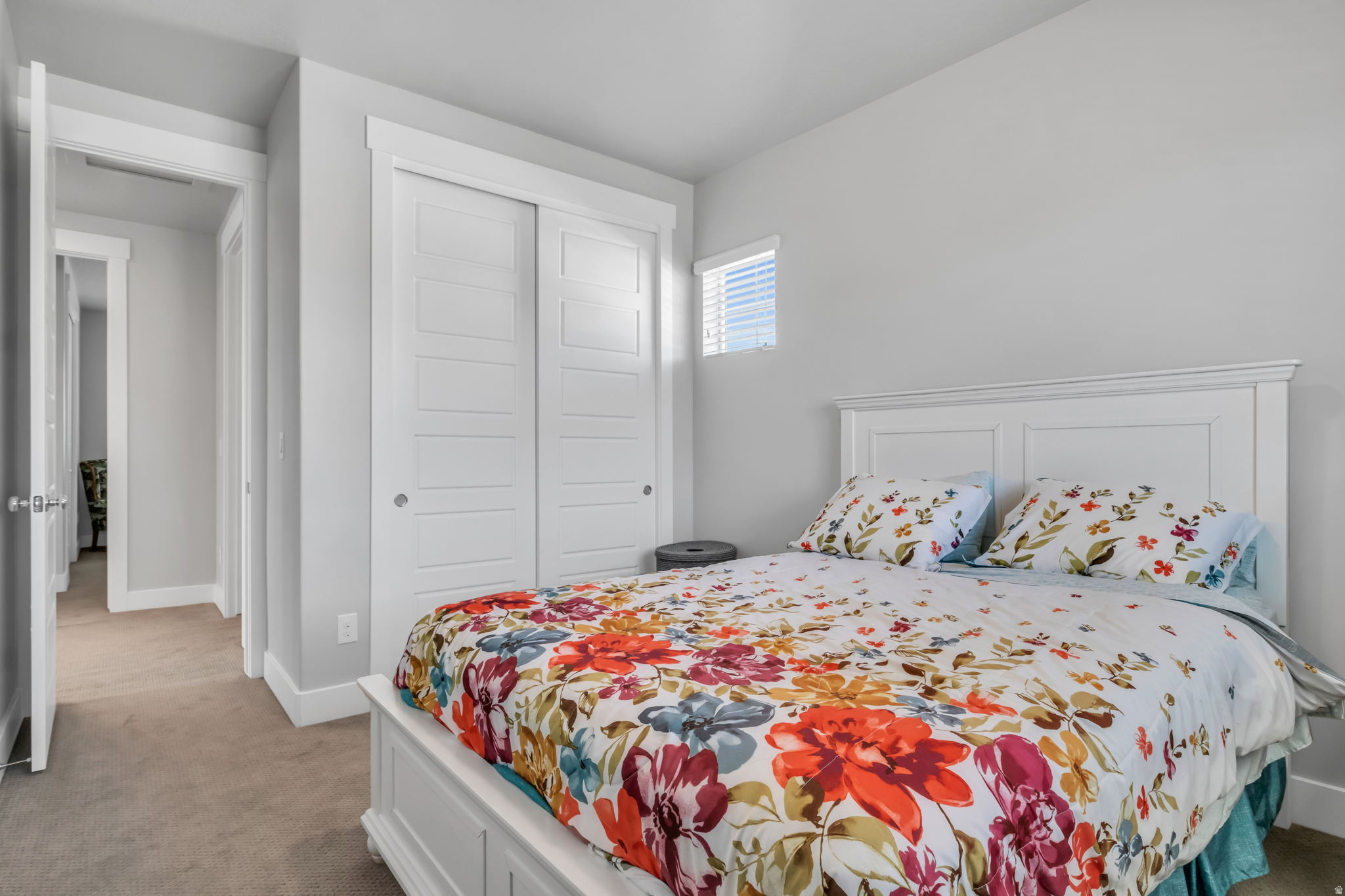 OVERLAND EST 134 - Residential