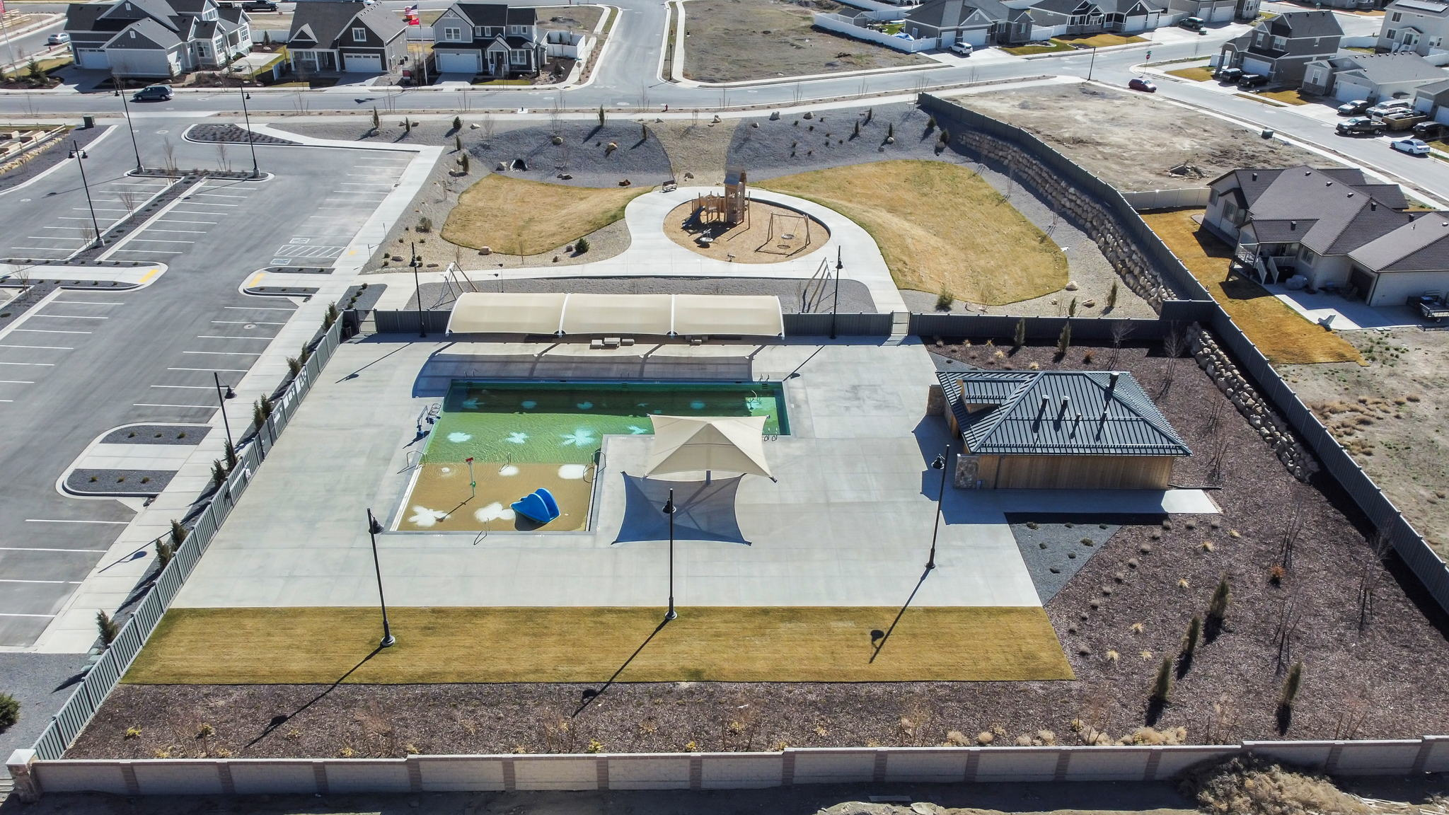 OVERLAND EST 134 - Residential