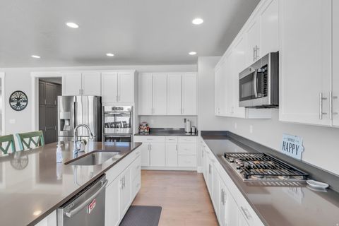 Tiny photo for 6324 N LITTLE MOUNTAIN WAY, Eagle Mountain, UT 84005 (MLS # 2148877)