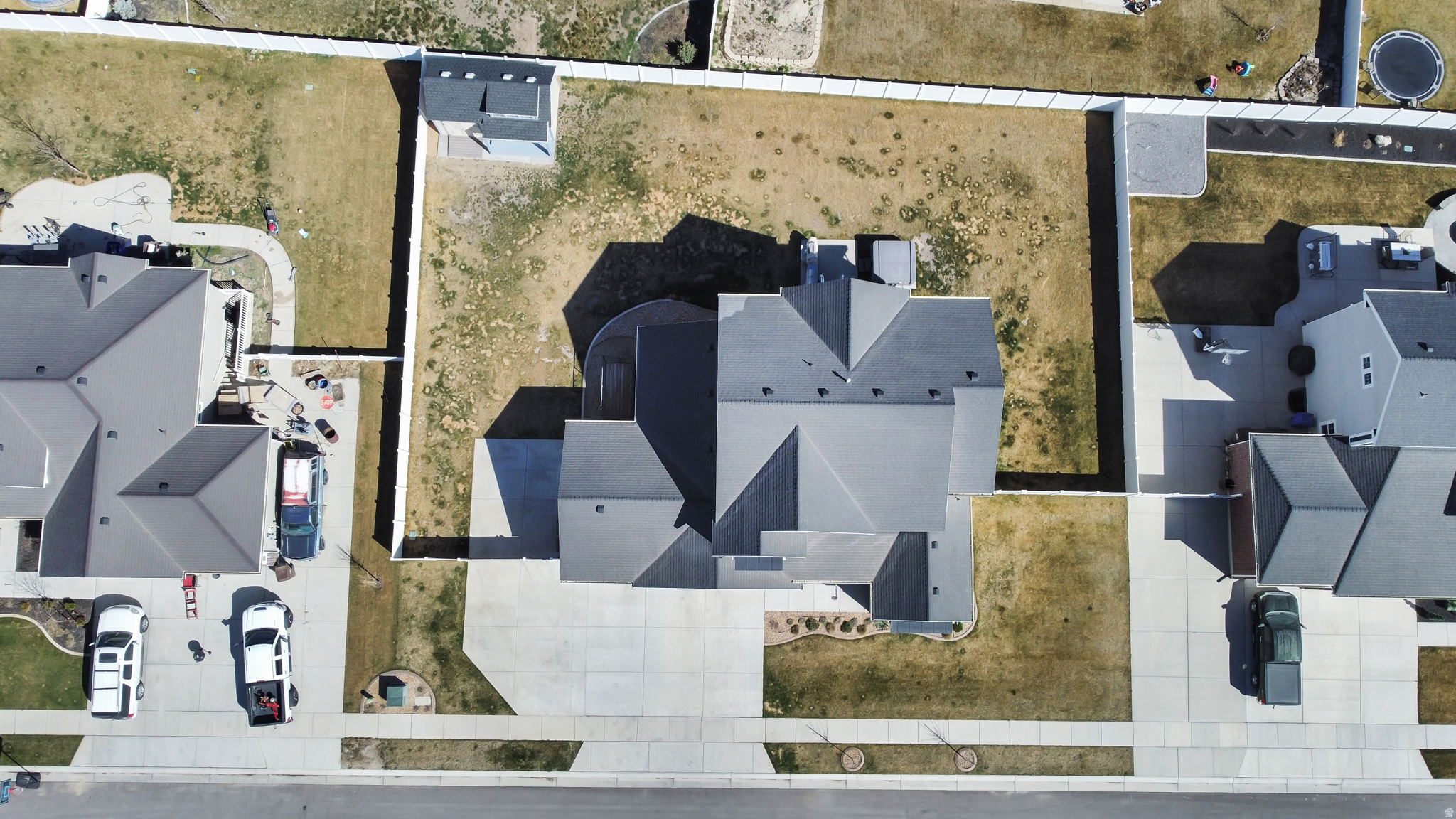 OVERLAND EST 134 - Residential