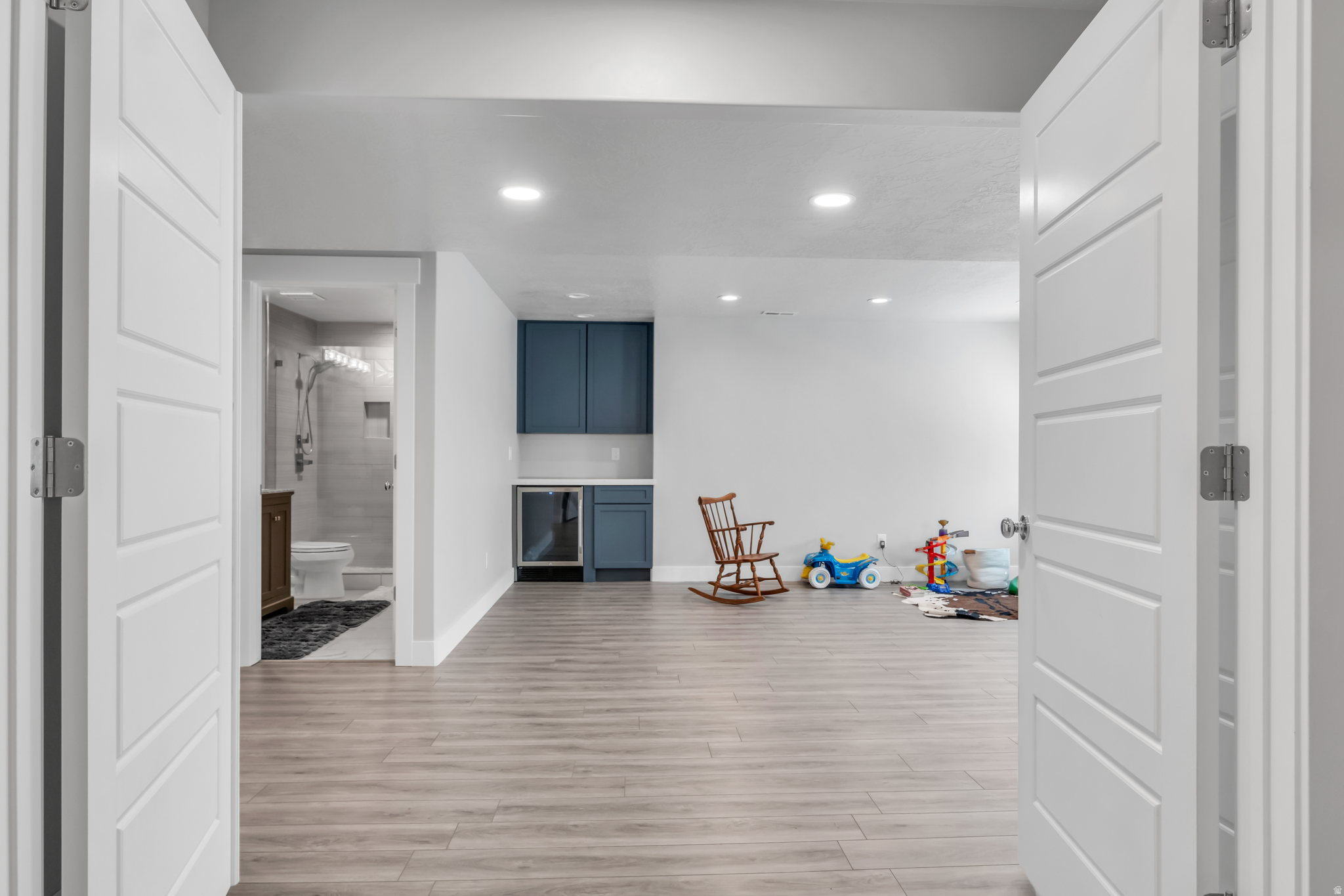 OVERLAND EST 134 - Residential