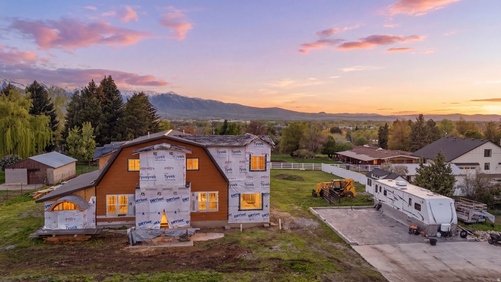 Photo of 441 S 100 W, Providence, UT 84332 (MLS # 2151073)