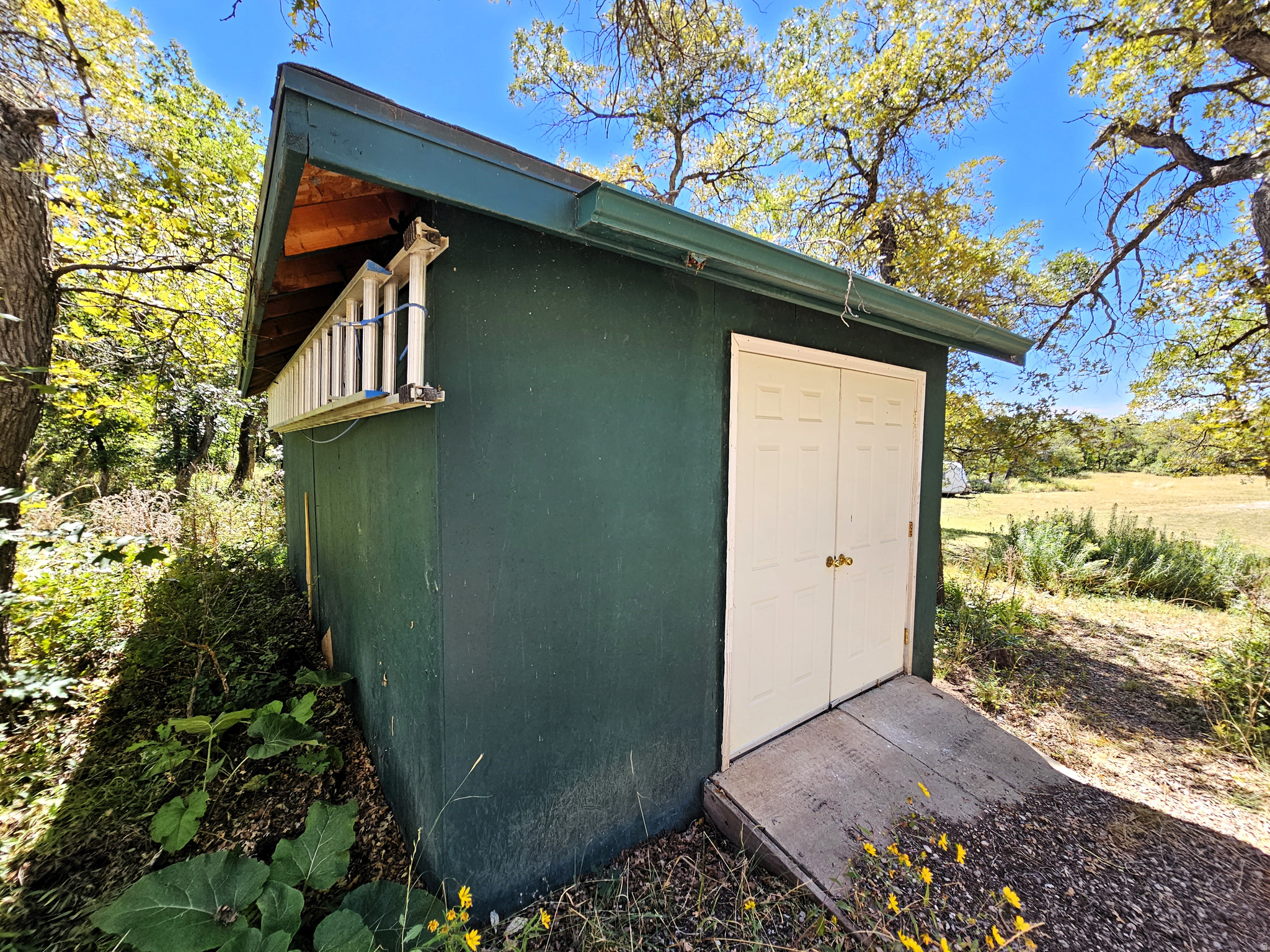 SKYLINE MOUNTAIN RESORT - Land