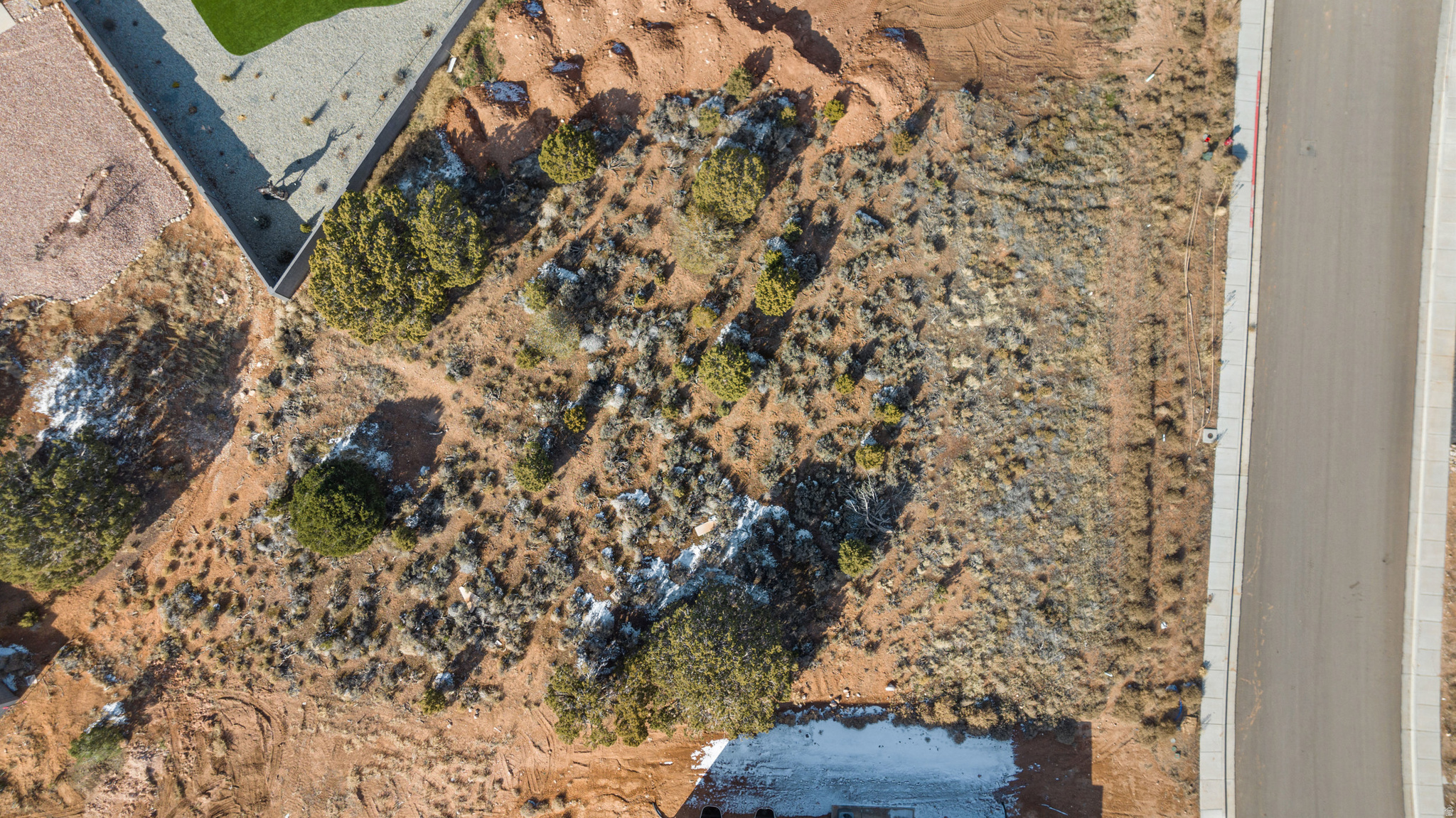 SADDLEBACK RIDGE - Land