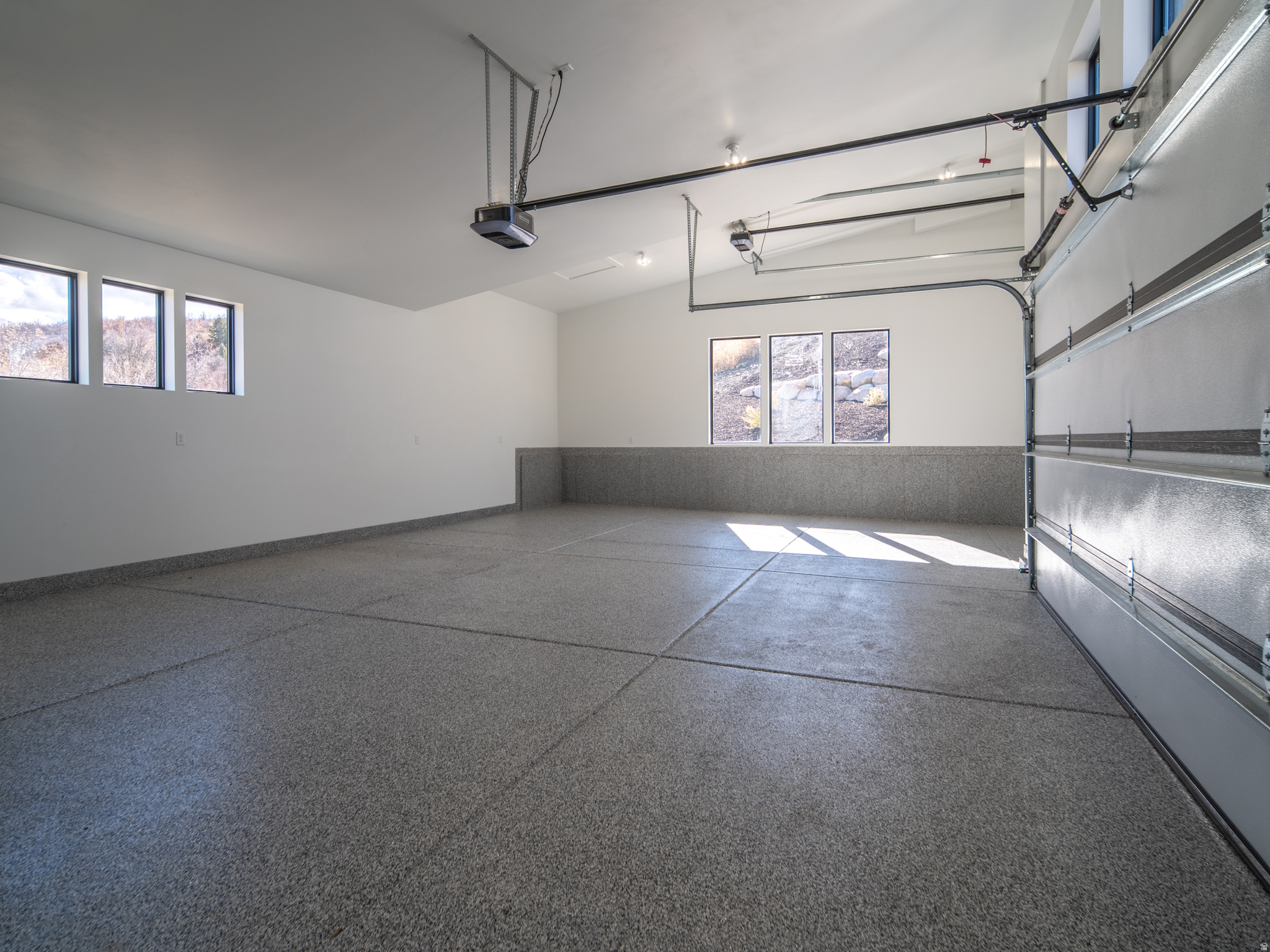 SUMMIT AT SKI LAKE - Residential