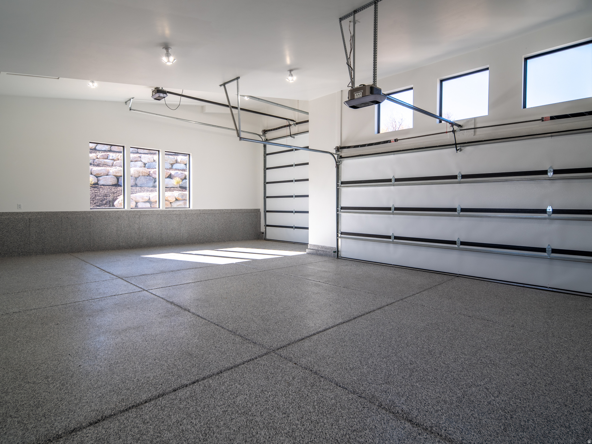 SUMMIT AT SKI LAKE - Residential