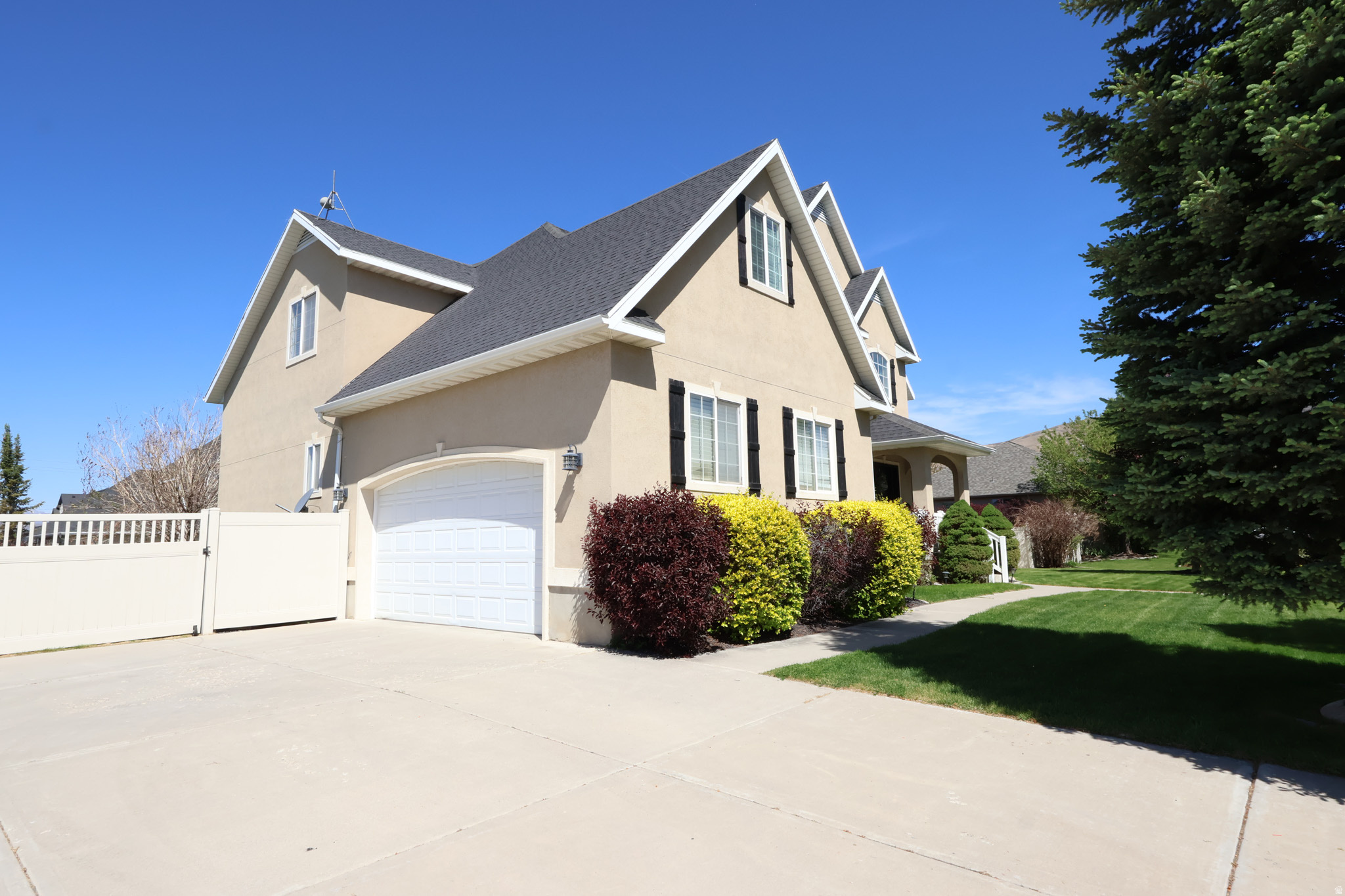 FOXMOOR - Residential