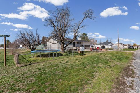Tiny photo for 5785 S 6000 W, Hooper, UT 84315 (MLS # 2140506)